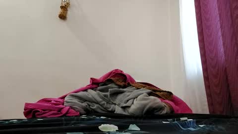 ravenbby online show from March 11, 8:41 am