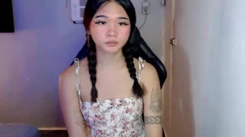 Snapshot of ready_or_notxx chatting on October 26, 7:31 pm DIANE online show from October 26, 7:31 pm