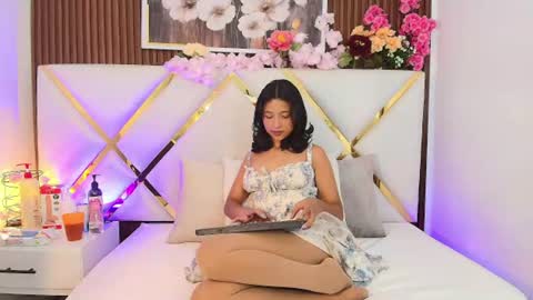DONCELLA online show from July 27, 7:33 pm