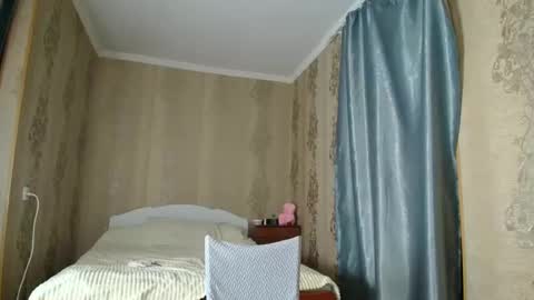 Rebecca online show from November 8, 3:17 pm