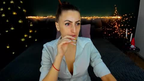 rebecca_diamonds online show from January 13, 7:03 am