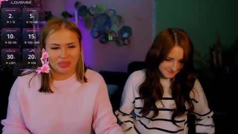 rebecca_smile_ online show from September 27, 7:21 pm