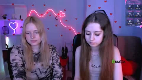 rebecca_smile_ online show from March 27, 1:34 pm