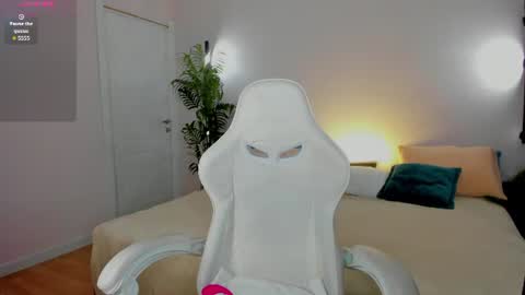 Rebecca online show from July 24, 1:14 am