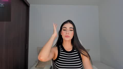 Rebecca online show from December 4, 2:20 am