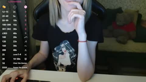 RebesaOlset online show from December 21, 4:22 pm