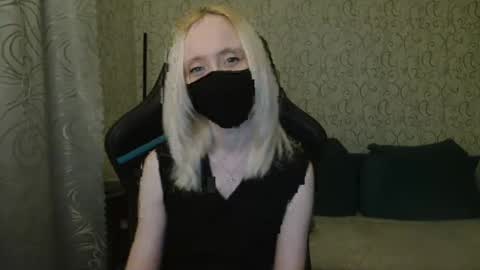 RebesaOlset online show from January 17, 3:22 pm