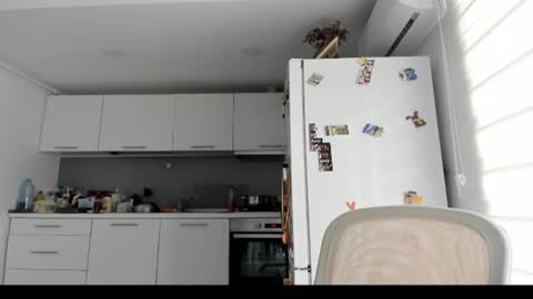 Lolanaturalred online show from March 28, 12:04 pm