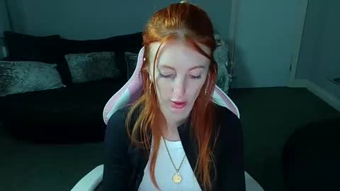 Red -  online show from December 18, 2:17 pm