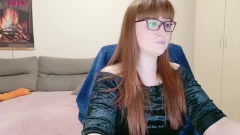 Lisa online show from May 6, 2:54 pm