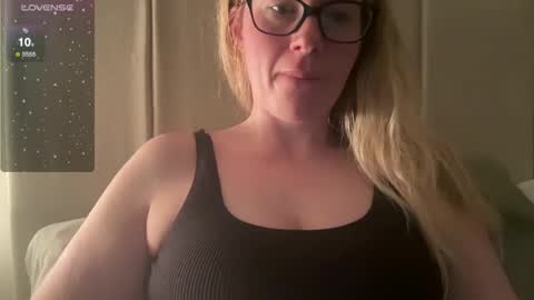 Rosie online show from March 3, 6:31 am