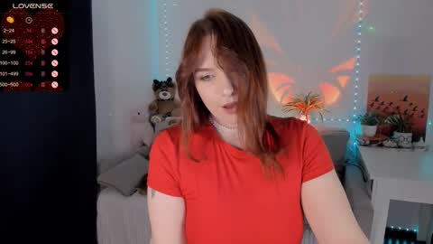 Mia online show from February 15, 9:49 am