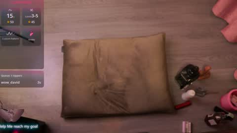 Redhead Shark online show from February 1, 10:23 pm