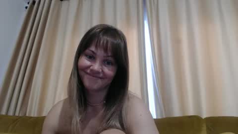 RedJessica online show from May 10, 7:54 am