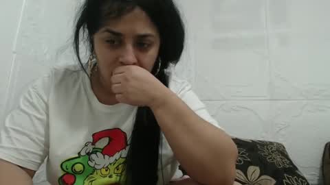 Reea online show from January 2, 10:22 pm