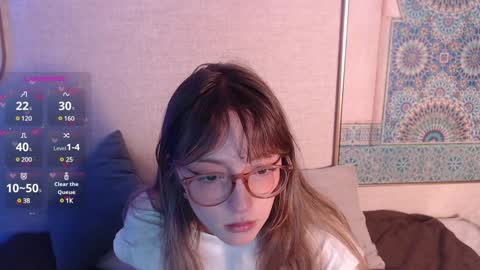 kitty online show from December 9, 4:15 pm