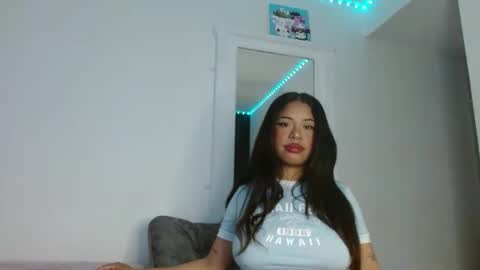 reina_reina online show from September 15, 11:56 pm