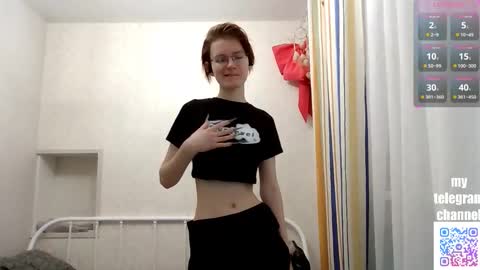 Claire online show from February 4, 5:49 pm