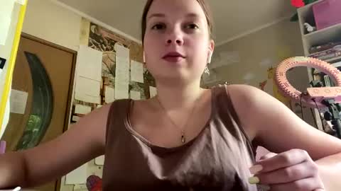 Annabel online show from June 18, 9:14 am