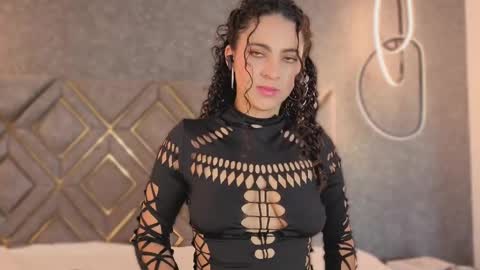 Snapshot of renata_cruz_ chatting on October 16, 11:02 am Renata 3 online show from October 16, 11:02 am