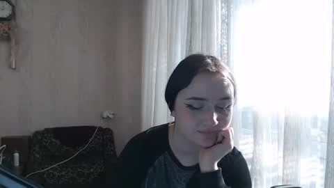 Renata online show from March 4, 1:28 pm