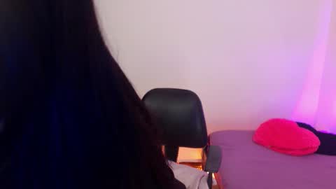    online show from October 7, 3:00 am