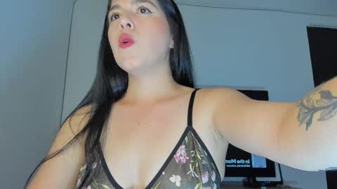 Renata online show from November 25, 2:47 am