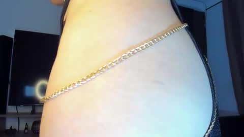 Renata online show from October 25, 5:37 am