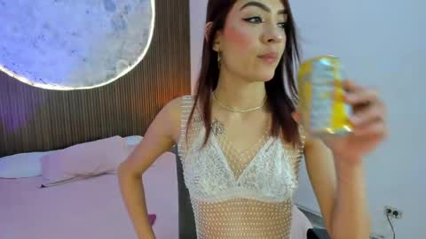 Renata online show from May 27, 4:53 am