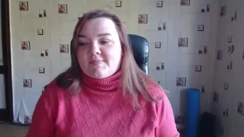 renataoia online show from May 3, 2:31 pm