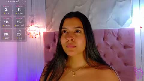 RenataPeach online show from June 21, 3:21 am