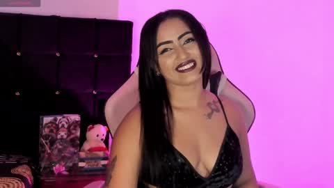 renatawilsom online show from June 2, 3:18 am