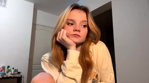 Tiffany online show from February 10, 11:08 pm