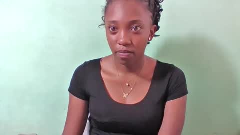 rhesa404090 online show from April 12, 9:45 am