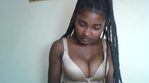 rhoanna online show from July 8, 7:38 pm