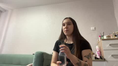 Rianna online show from April 17, 6:59 am