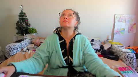 Anna - not anna - right Anna  online show from February 3, 10:20 am