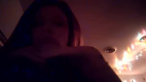 ridinghoodred online show from December 2, 5:42 am