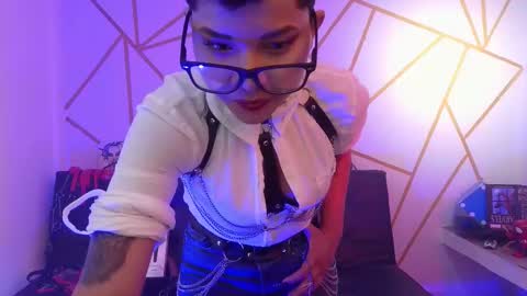 isa online show from October 4, 4:29 am