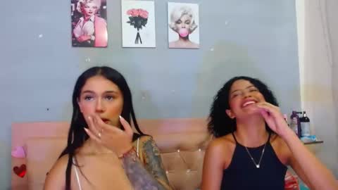 rihanna_fentyy online show from March 9, 7:26 pm