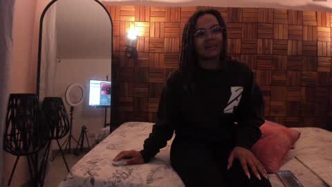 Snapshot of rihannadeep chatting on January 10, 10:06 am Sara online show from January 10, 10:06 am