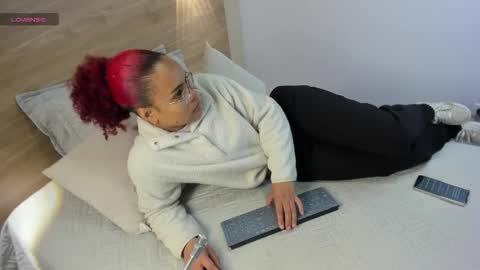 Sara online show from March 29, 10:58 am