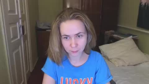 Riley Roo online show from February 27, 5:58 pm