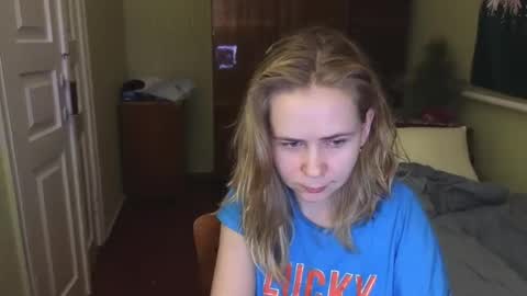 Riley Roo online show from January 5, 5:51 pm