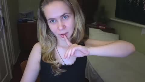 Riley Roo online show from January 26, 5:23 pm