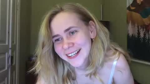 Riley Roo online show from December 26, 5:19 pm