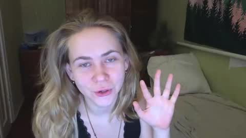 Riley Roo online show from January 19, 6:21 pm