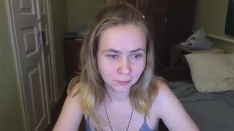 Riley Roo online show from February 9, 5:22 pm