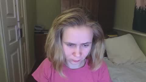 Riley Roo online show from February 12, 5:37 pm