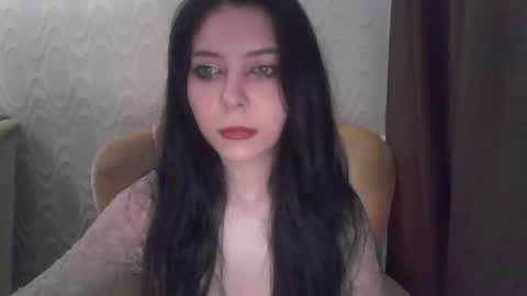 Riley online show from June 25, 8:18 am